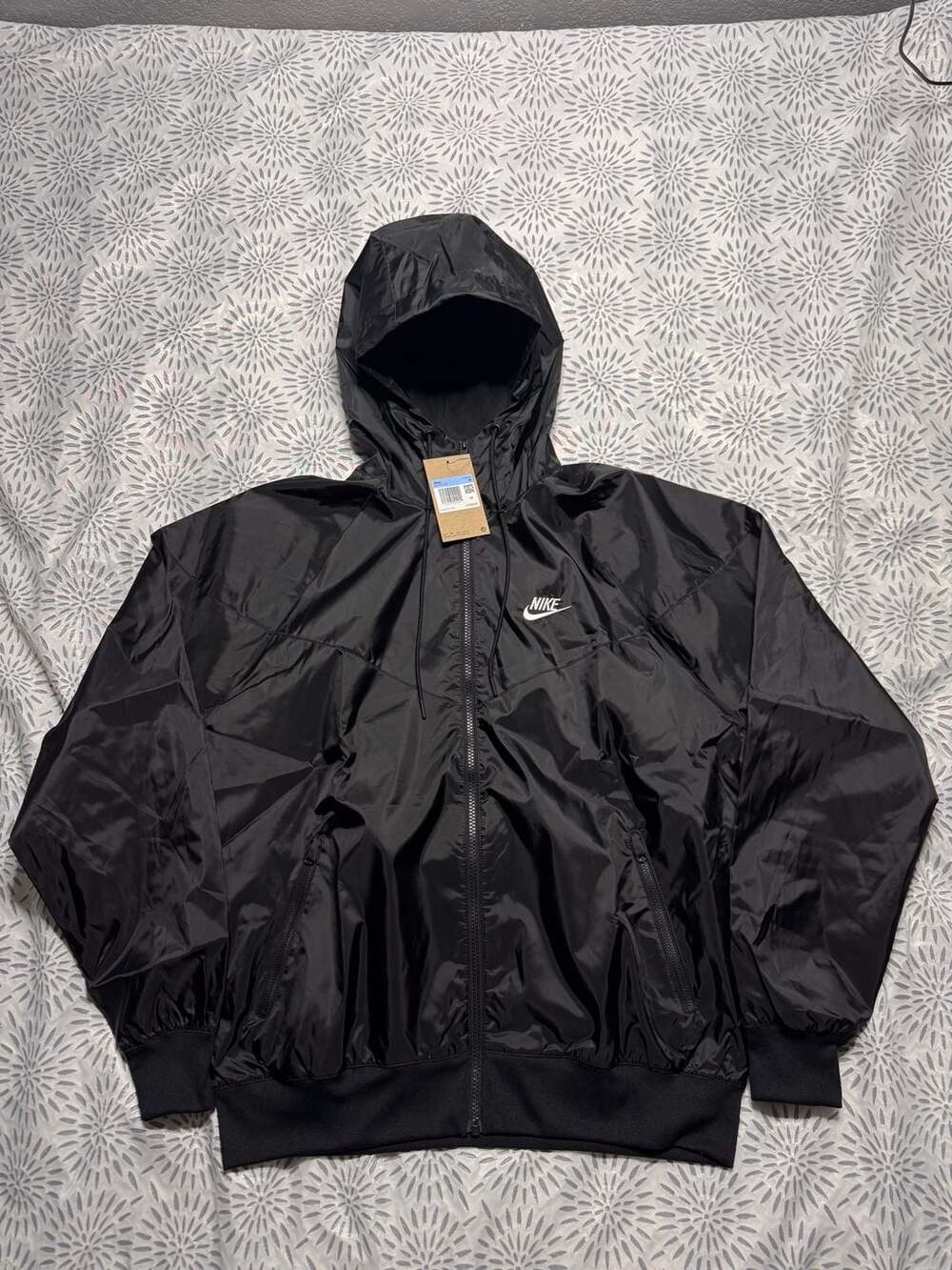 Nike Men's Sportswear Windrunner Hooded Jacket Black DA0001-010 Size M